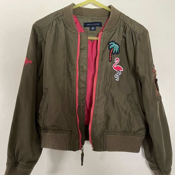 Tommy Hilfiger Bomber Jacket / Girl XS (4-5) / Olive Green / Palm🌴, Flamingo🦩 - Picture 2 of 13